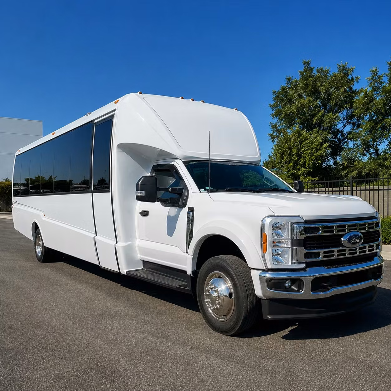 15 passenger minibus