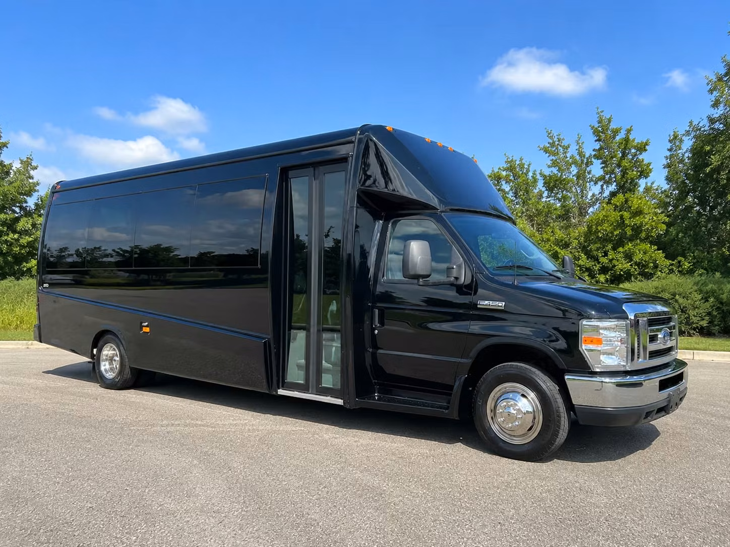 18 passenger minibus