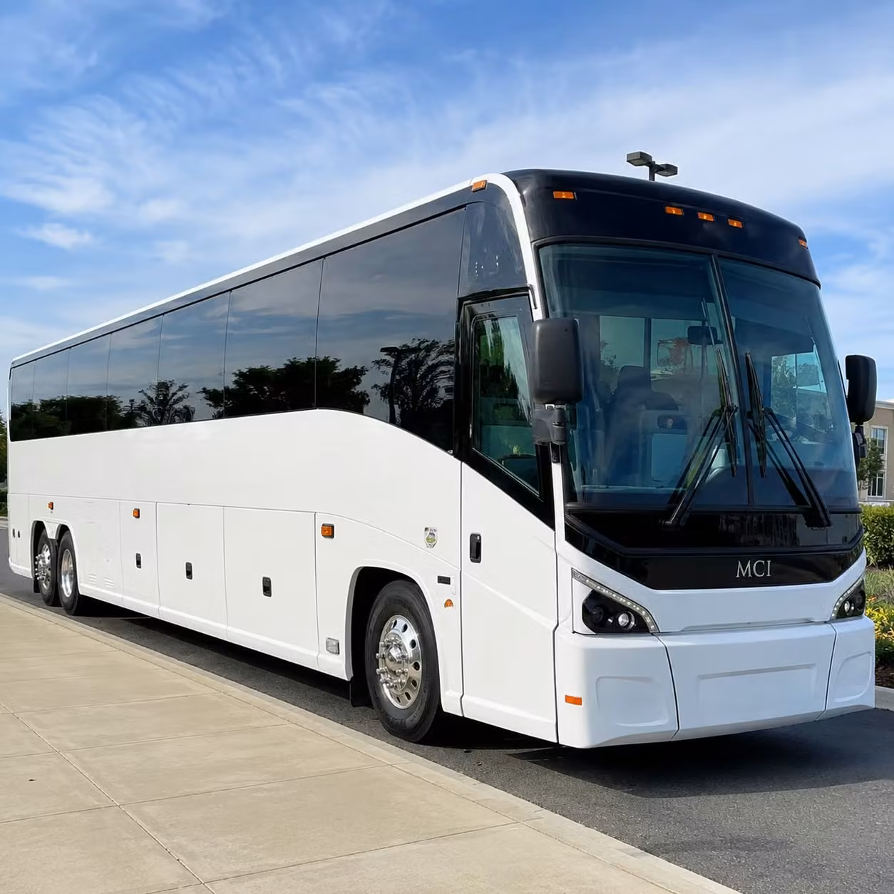 book long distance transportation in lakeland or any city nearby