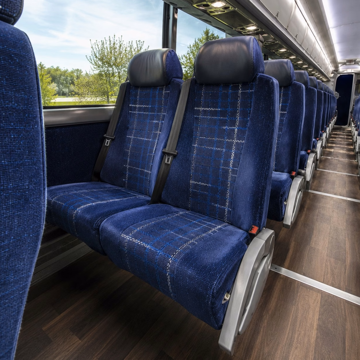 how the time of year and seasonal peaks affect charter bus prices in lakeland