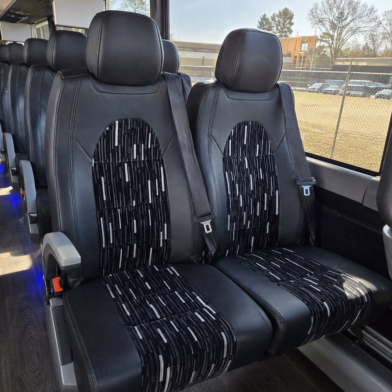 how where and when you re traveling affects lakeland bus rental rates