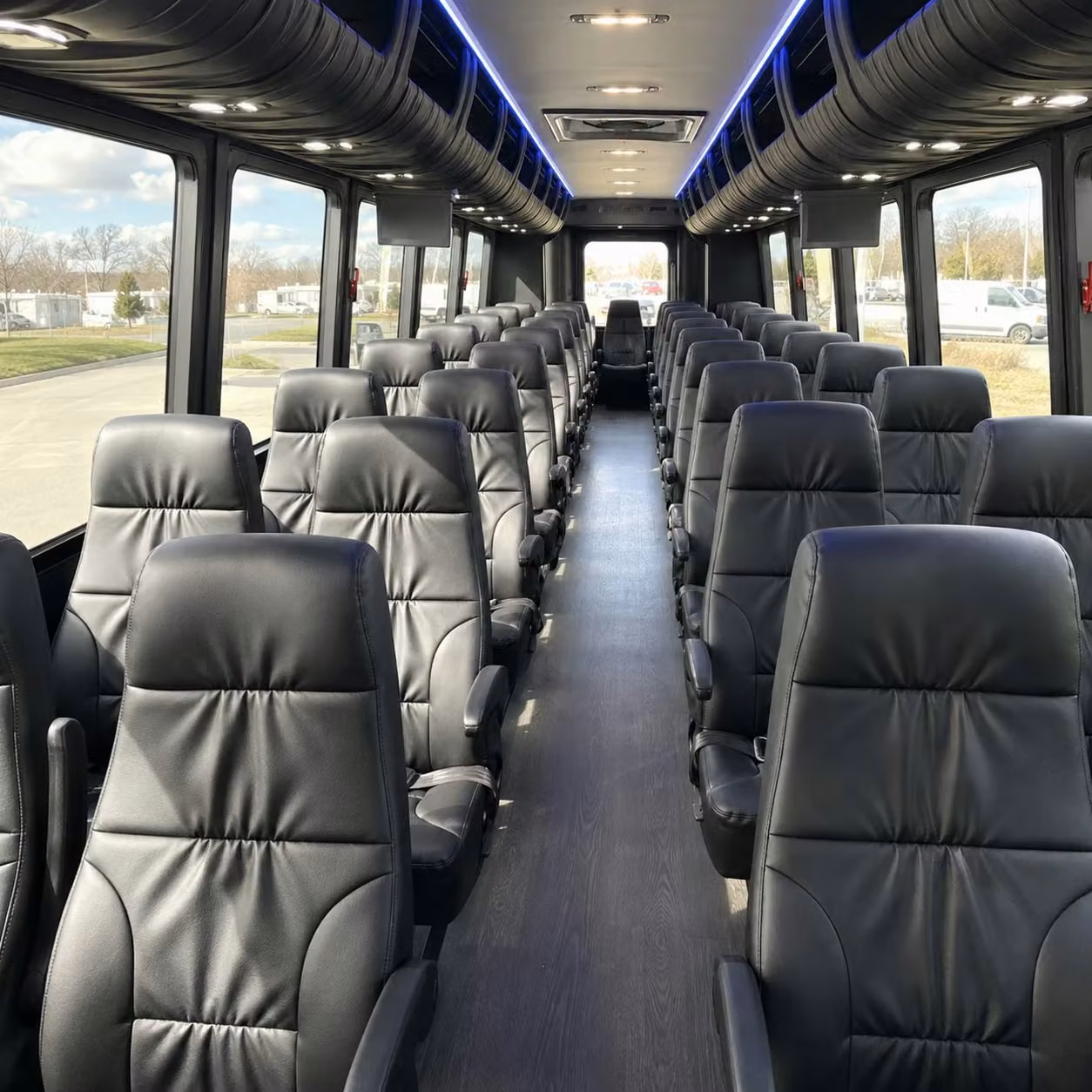 lakeland 35 passenger minibus rental