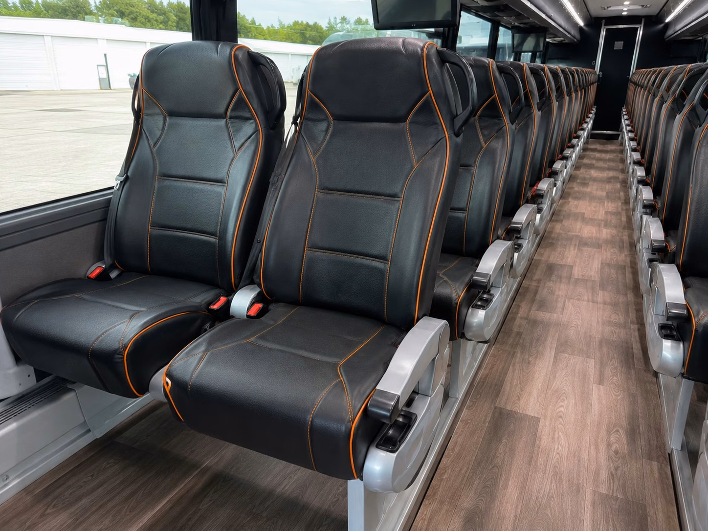 lakeland bus rentals for school field trips