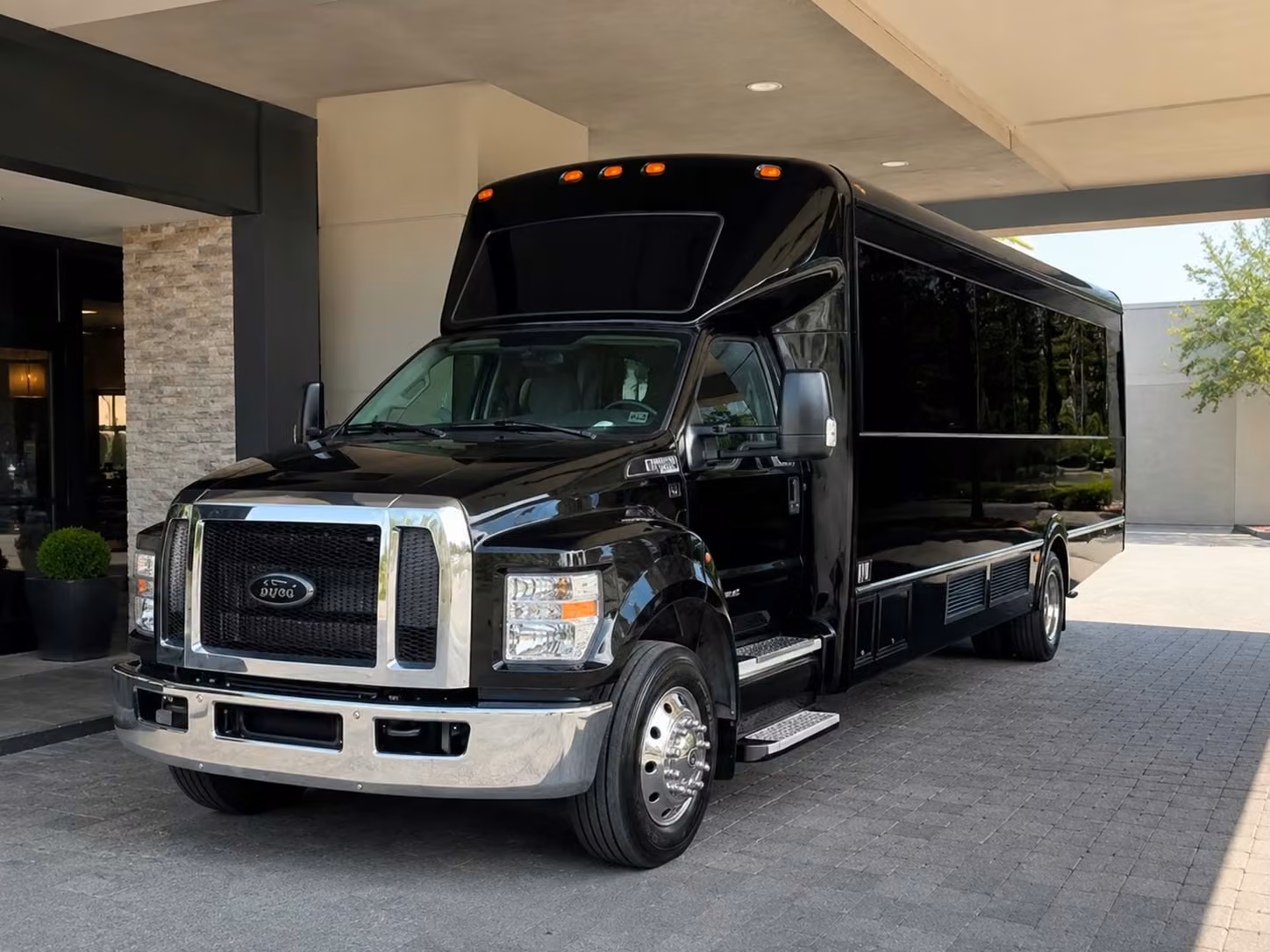 lakeland party bus rental