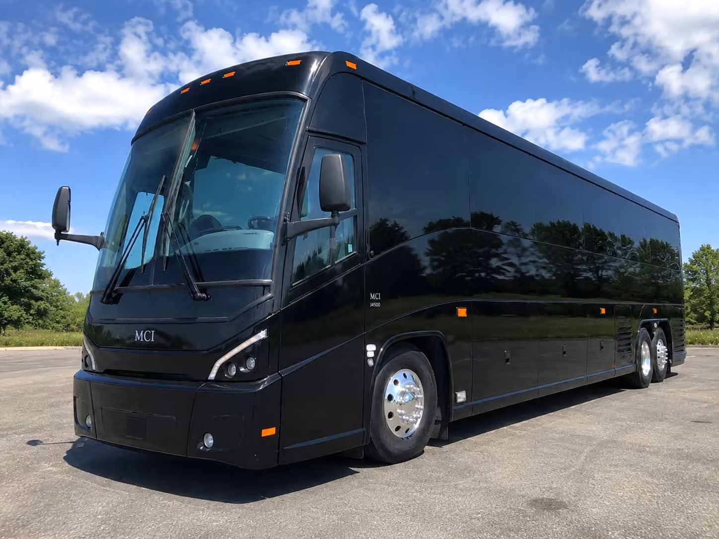 lakeland wedding rehearsal dinner shuttle bus transportation