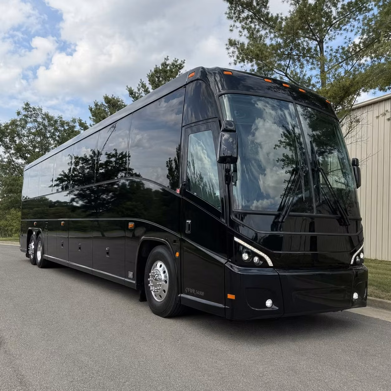 remote parking overflow shuttle solutions for lakeland employers
