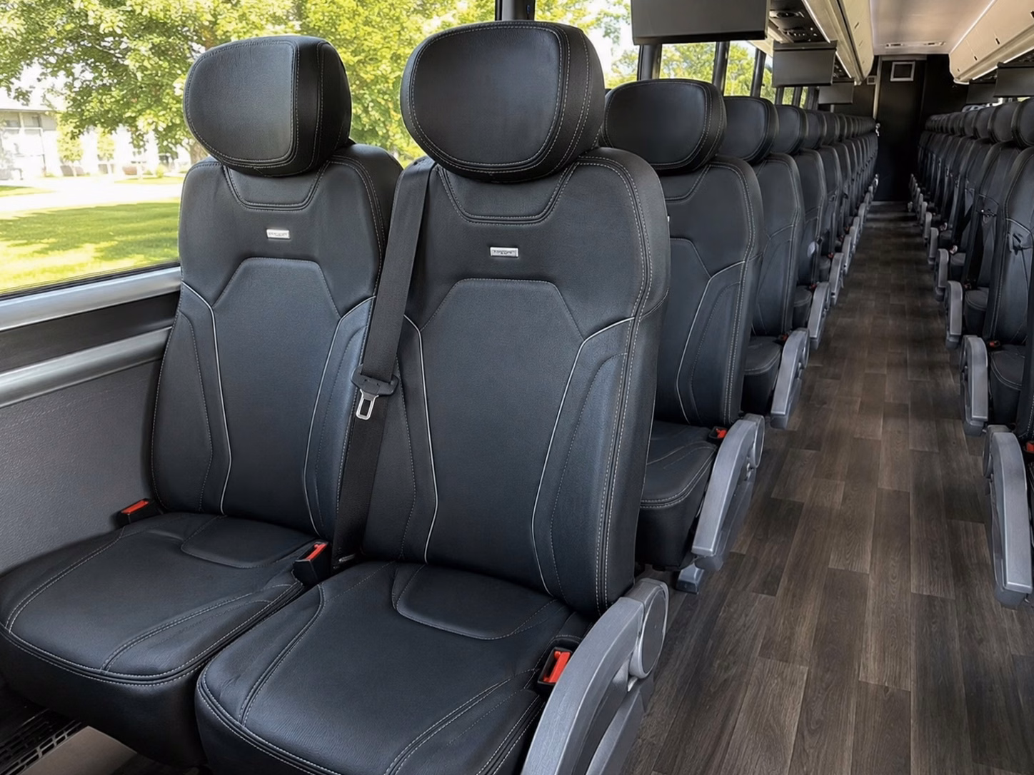 wedding shuttle services bus rentals in lakeland